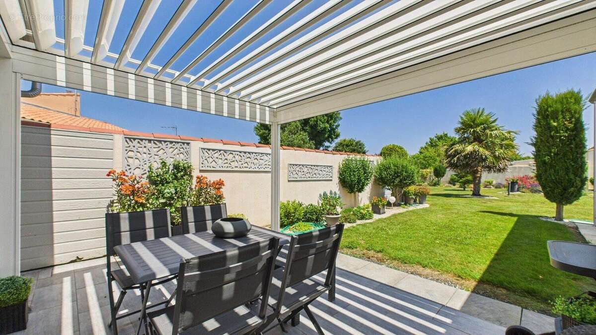 Photo 2 - Maison à LA JARNE