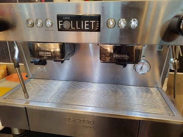 Commerce à PARIS-10E