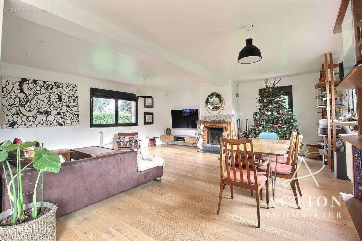 Maison à LYS-LEZ-LANNOY