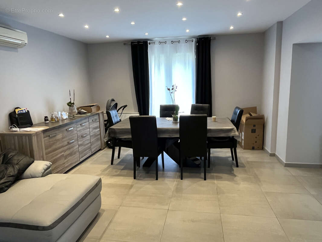 Maison à PONT-SAINTE-MAXENCE