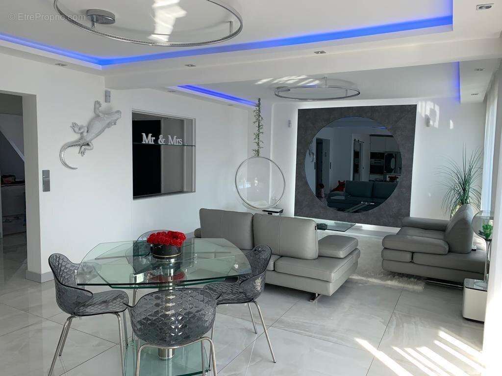 Appartement à NOGENT-SUR-MARNE