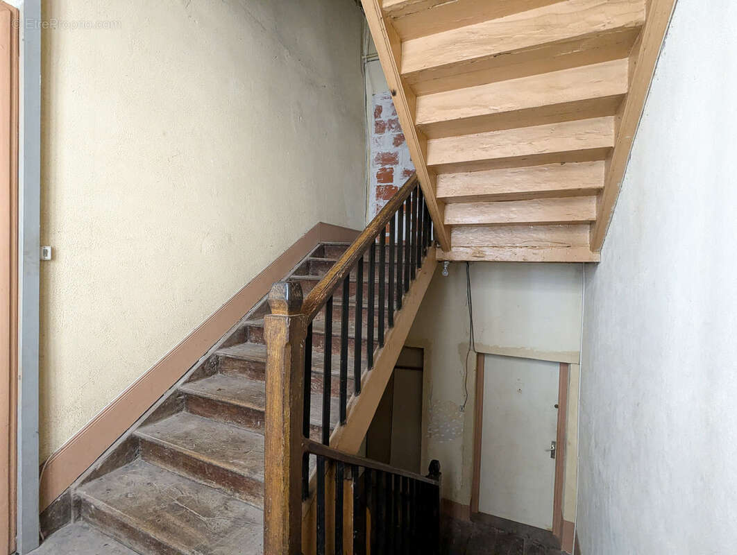 Maison à BAGAT-EN-QUERCY