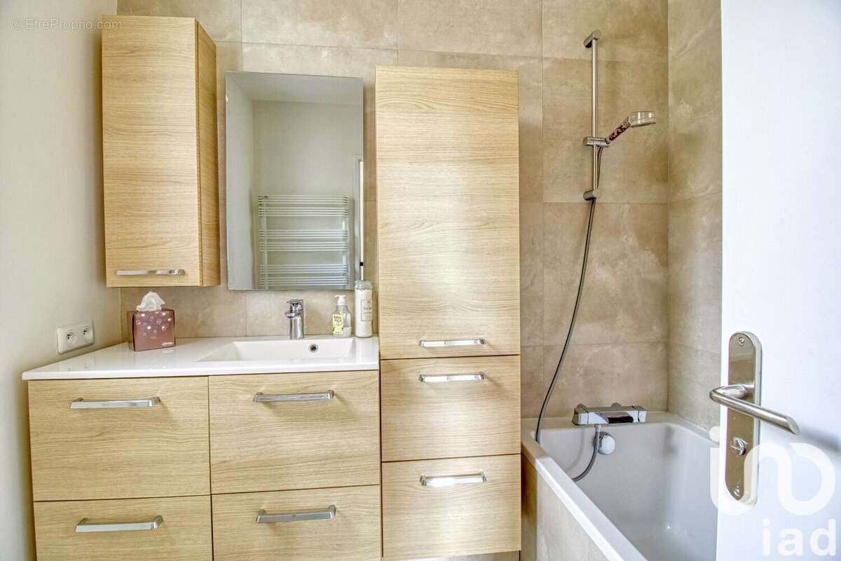 Photo 8 - Maison à ANDILLY