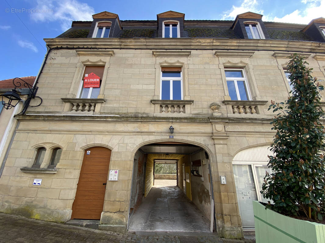 Appartement à HOMBOURG-HAUT