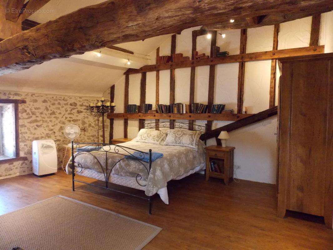 Maison à ROCHECHOUART