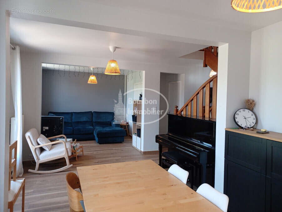 Maison à BOURBON-LANCY