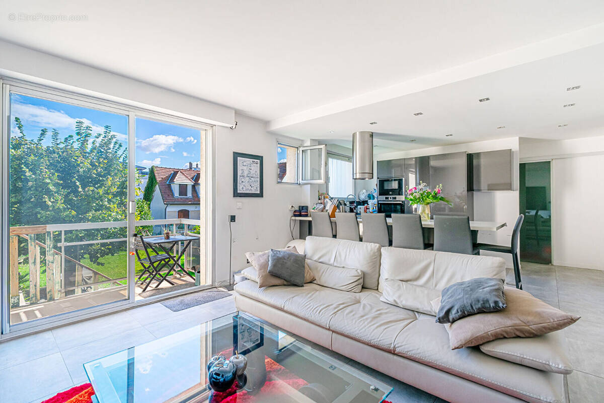 Appartement à THIAIS