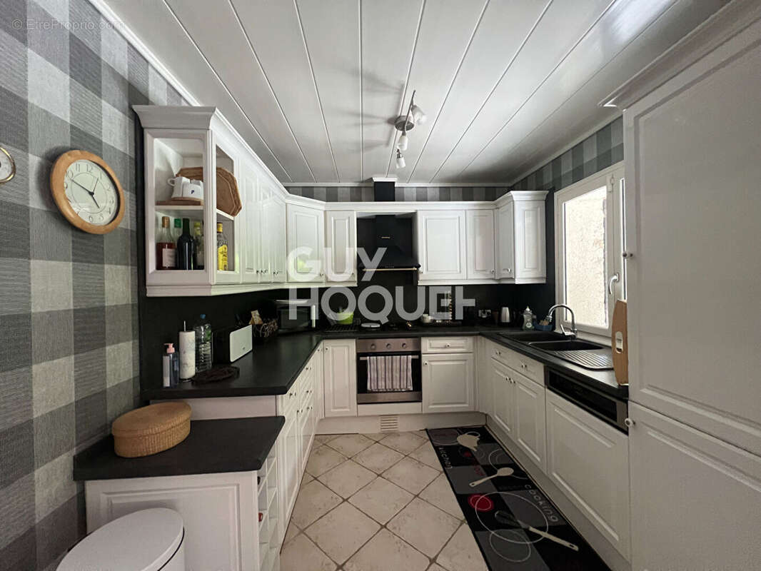 Maison à FONTAINEBLEAU