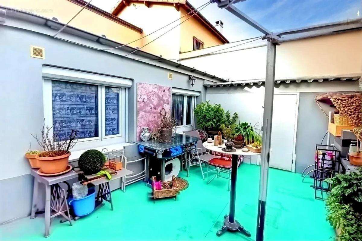 Appartement à MONTREUIL