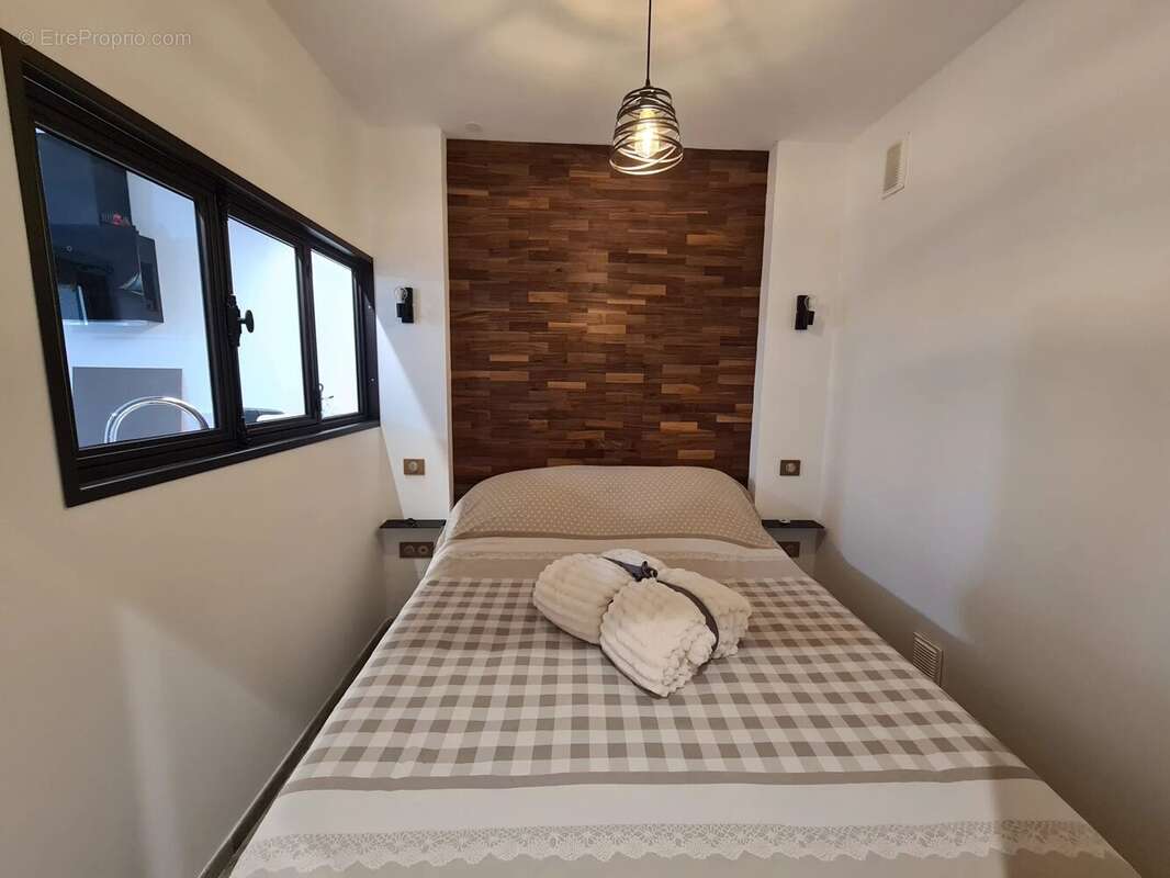 Appartement à VALLAURIS