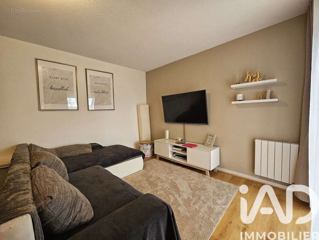 Photo 5 - Appartement à GOND-PONTOUVRE