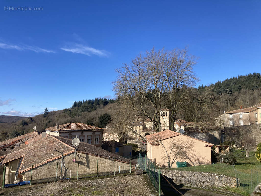 Maison à VILLARDEBELLE