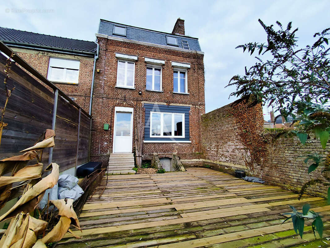 Maison à WIZERNES