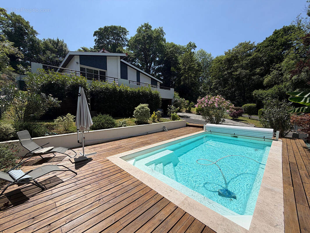 Maison à BILLERE