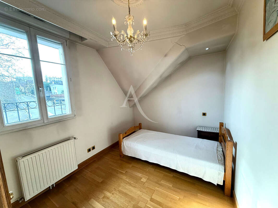 Maison à VILLEMOMBLE