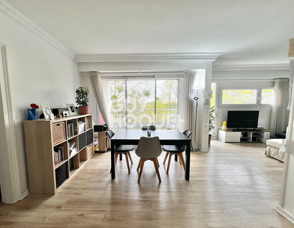 Appartement à MASSY