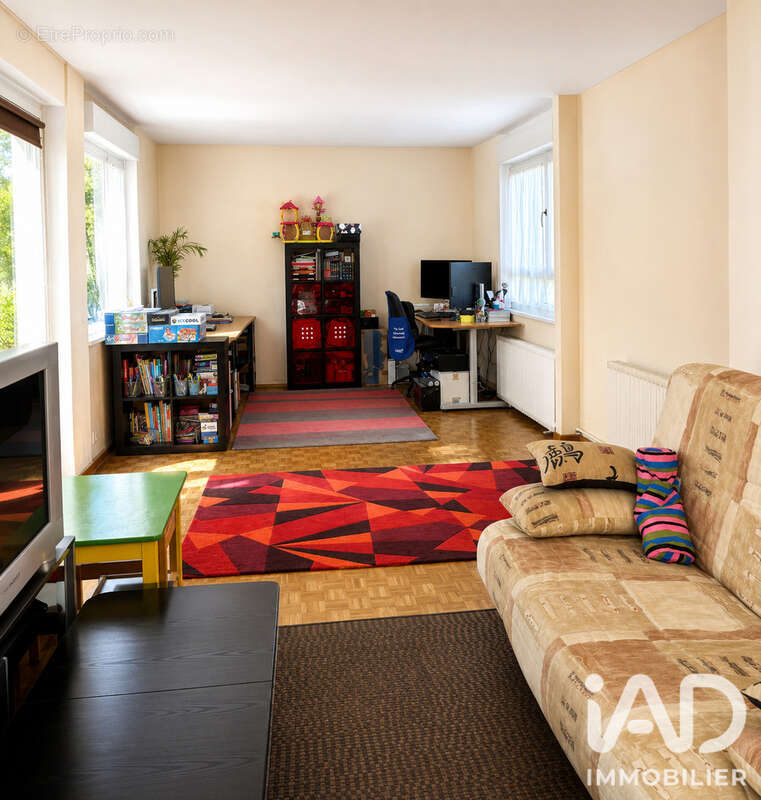 Photo 2 - Appartement à LOUVECIENNES