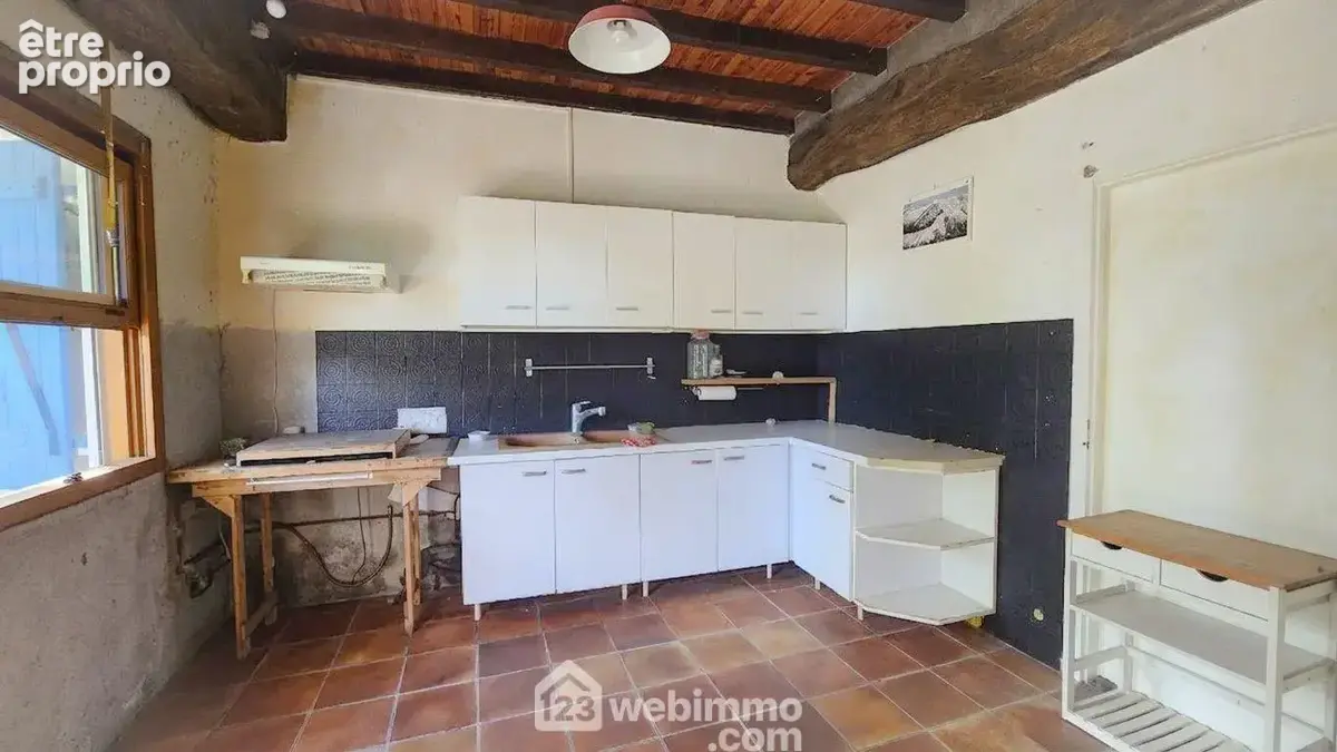 Maison 4 pièces 79 m² à vendre à Lestelle-Betharram (64800) - photo 15