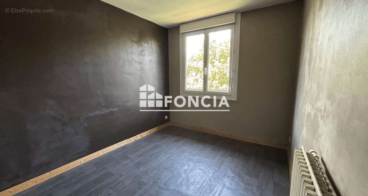 Appartement T3 - centre ville à pied - garage - photo 8