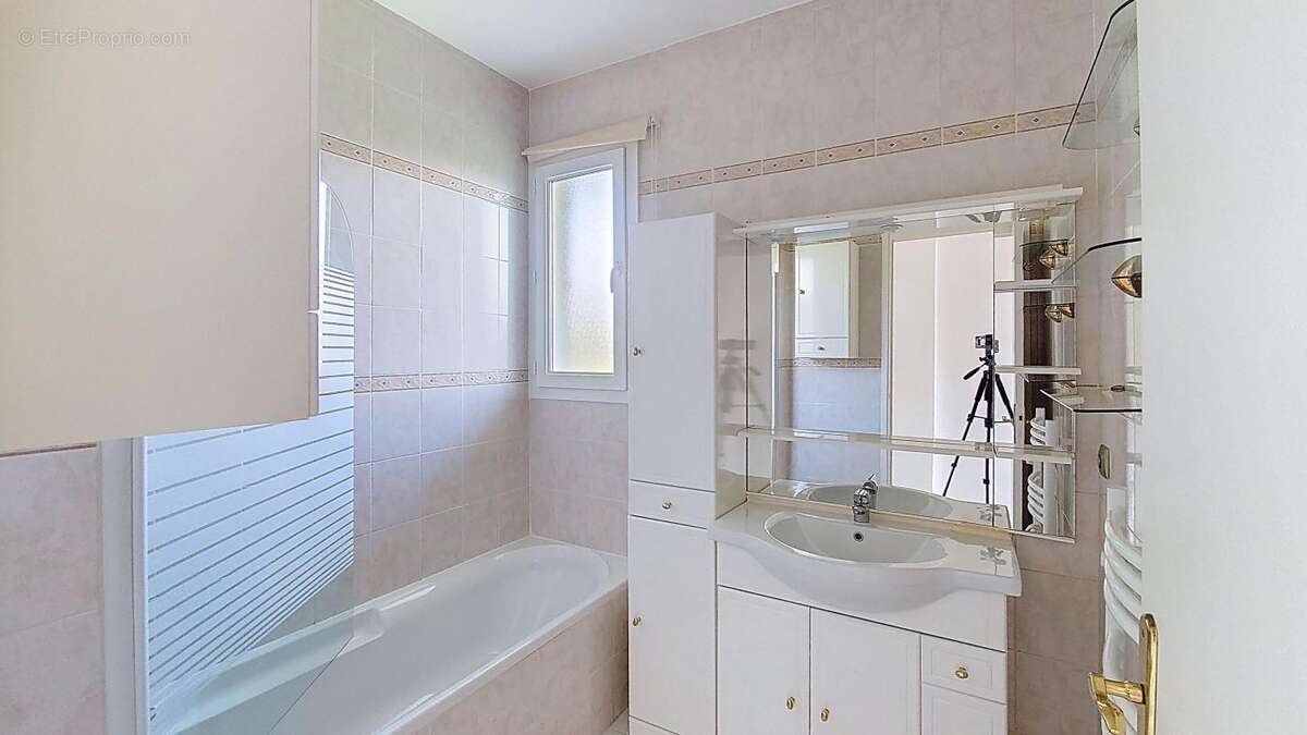 Appartement à CAGNES-SUR-MER