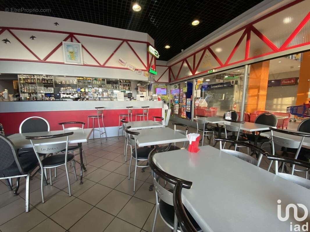 Photo 4 - Commerce à MONTLUCON