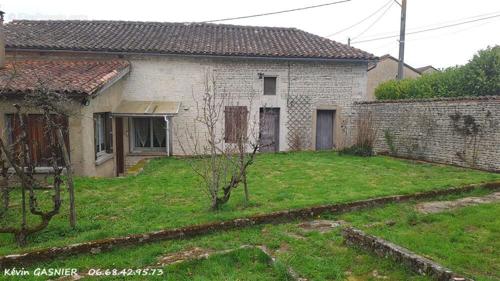 Maison à BRIE