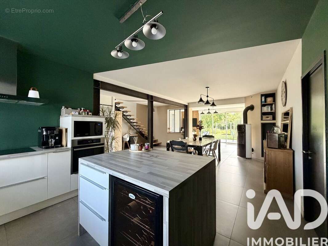 Photo 3 - Maison à MONTAIGU