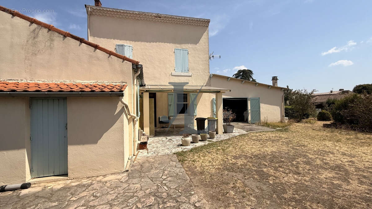 Maison des annees 30 avec terrain a batir - photo 10