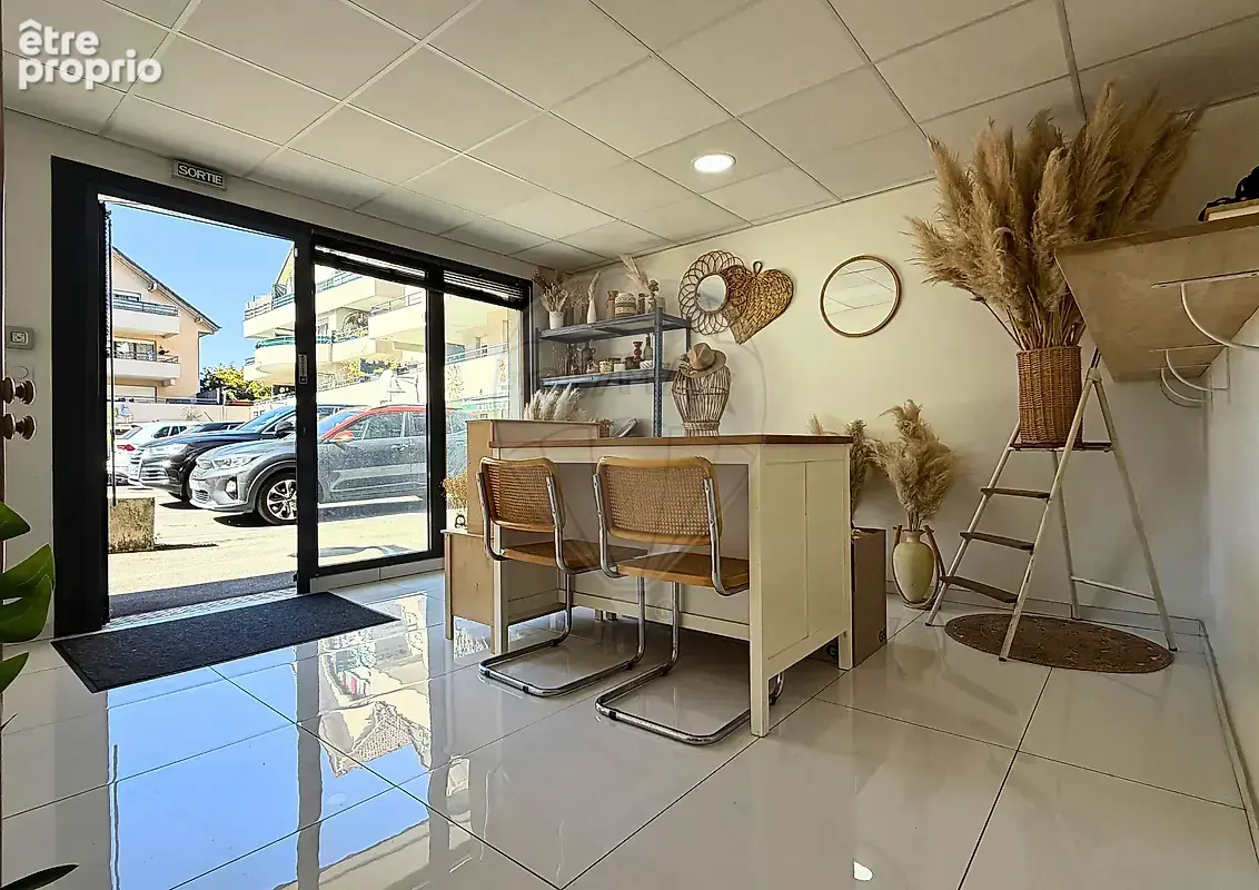 Local Commercial  à vendre - photo 2