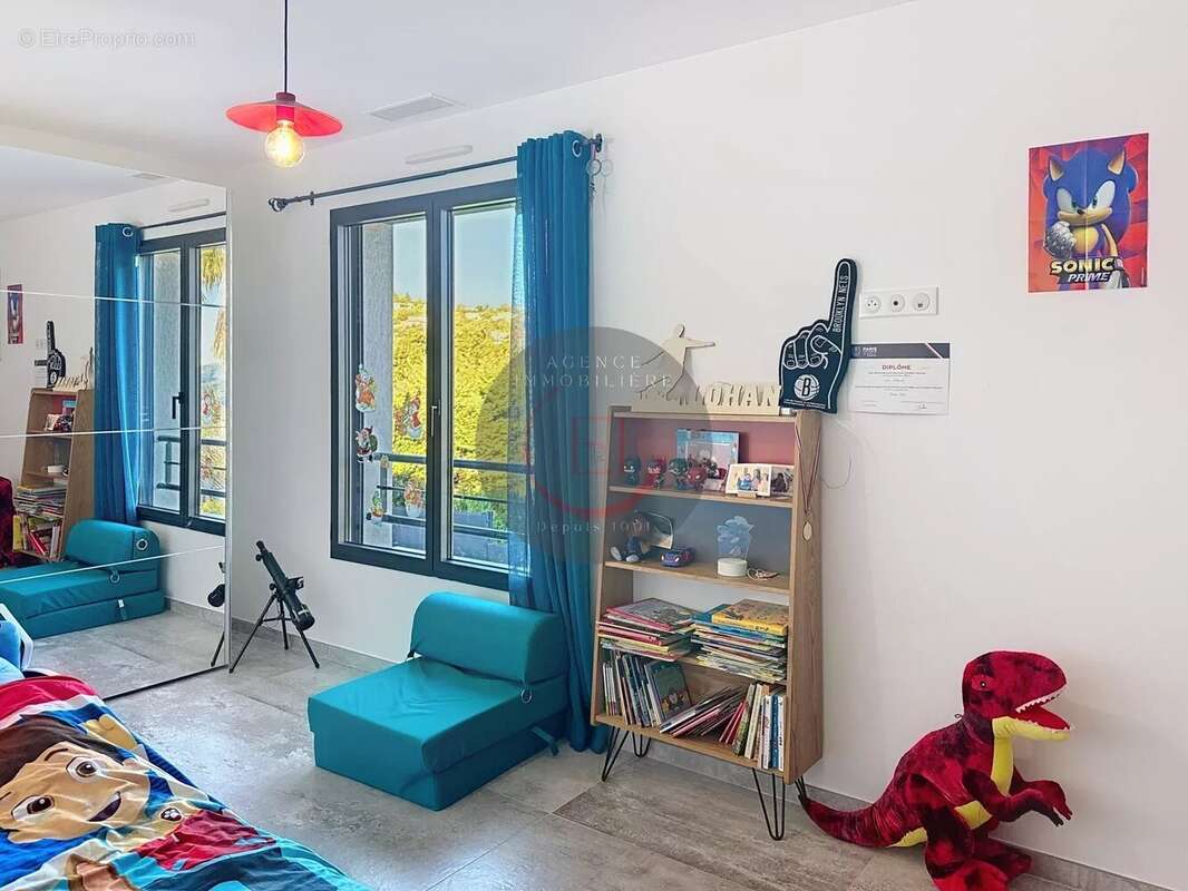 Maison à LES ADRETS-DE-L&#039;ESTEREL