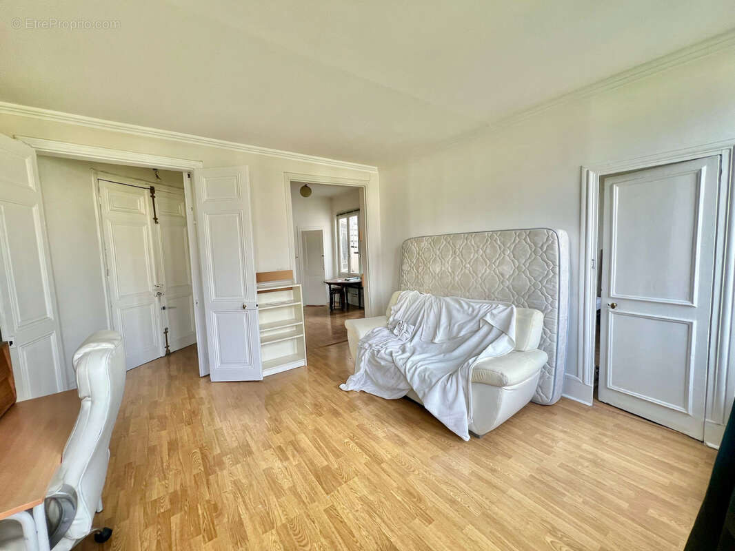 Appartement à PARIS-6E