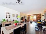 Maison à LA CELLE-DUNOISE