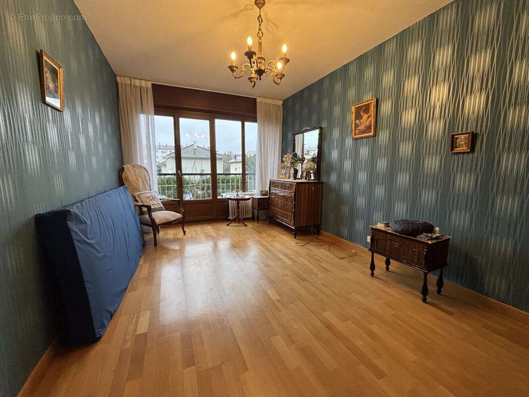 Appartement à ECHIROLLES