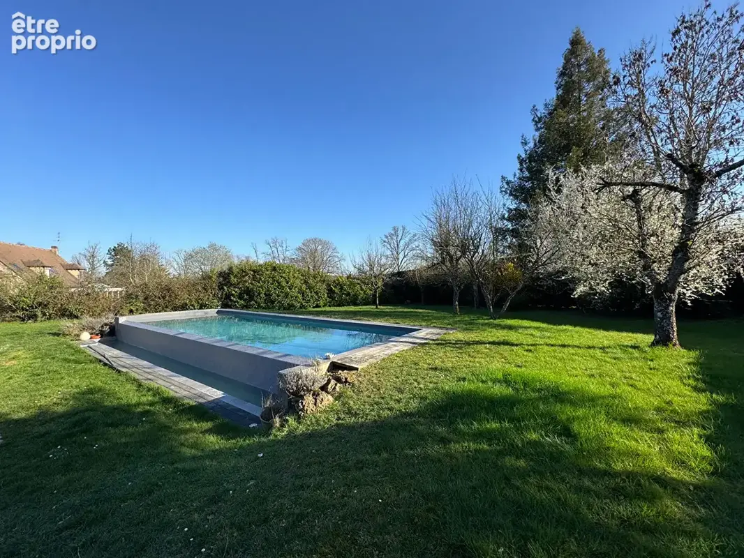 Jolie maison récente et  familiale avec piscine chauffée  5' MONTFORT L'AMAURY  6 pièces  175 m2 - photo 2