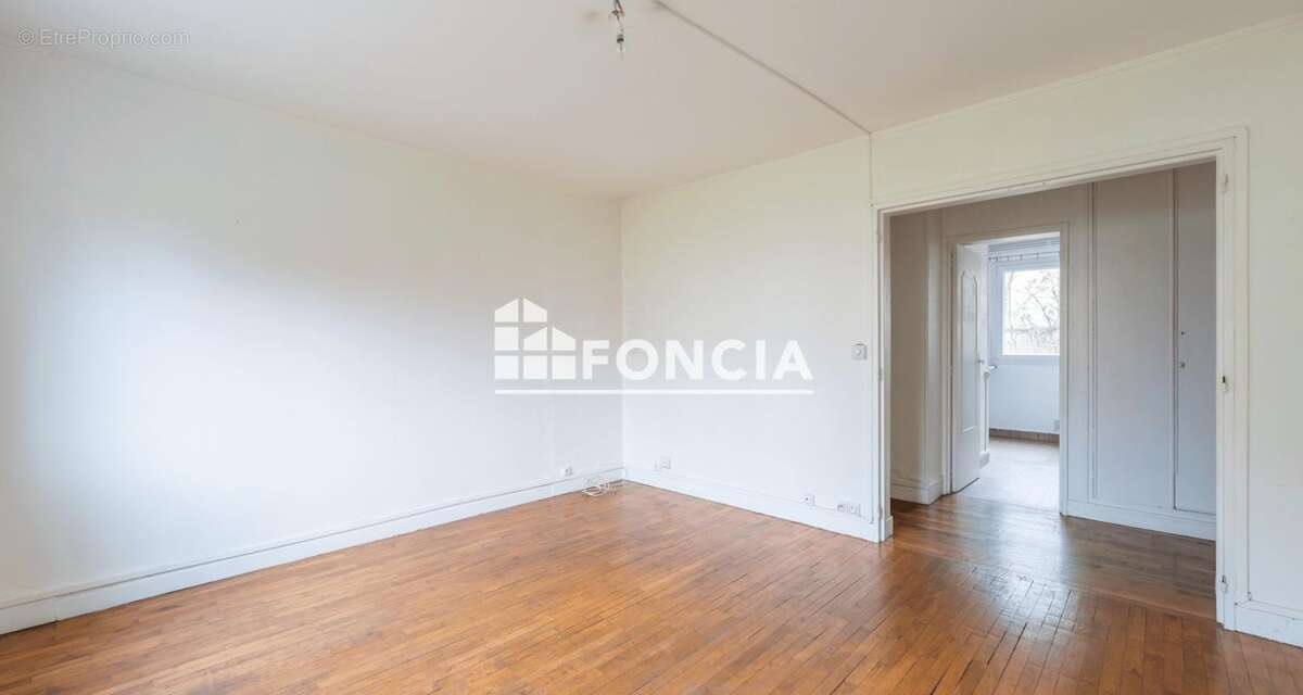 Appartement à RUEIL-MALMAISON