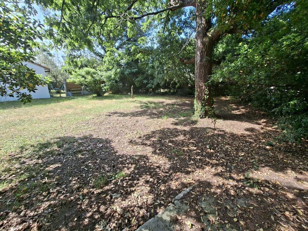 Terrain à ANDERNOS-LES-BAINS