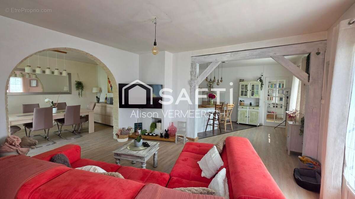 Photo 5 - Maison à DAMMARTIN-EN-SERVE