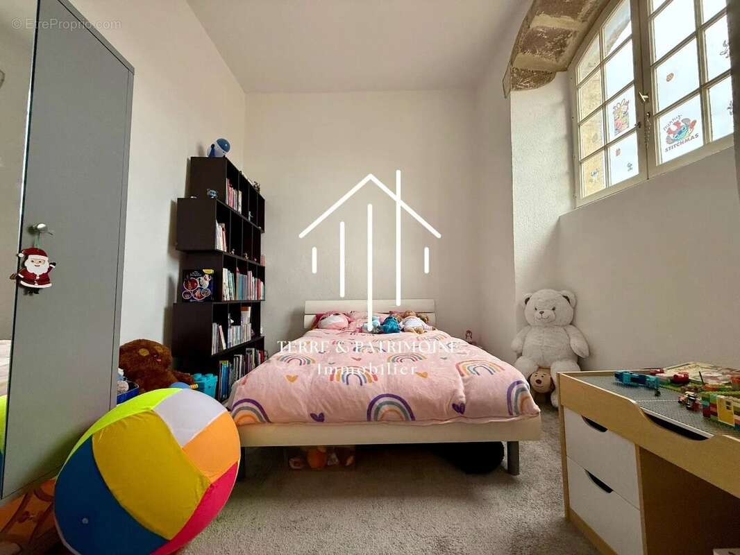 Maison à VALLON-PONT-D'ARC