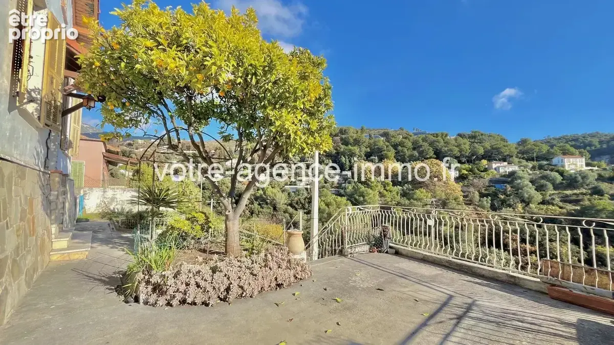 Maisons 3 P + 2 P St Pancrace / Vue mer / 2 Garages / Jardins - photo 4