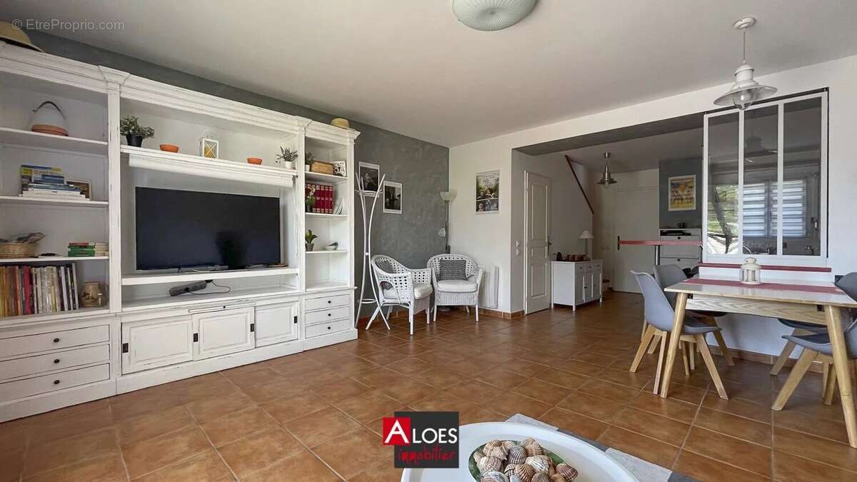 Maison à AIGUES-MORTES