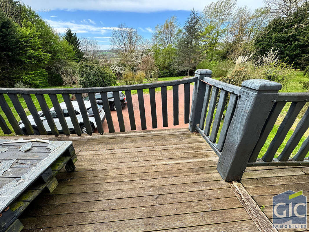 Maison à FIERVILLE-LES-PARCS