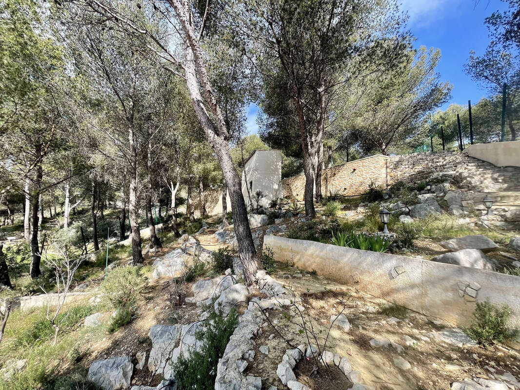 n°1 - Maison à MARSEILLE-13E