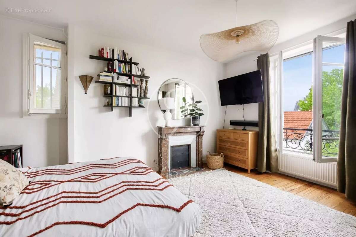 Maison à LE VESINET