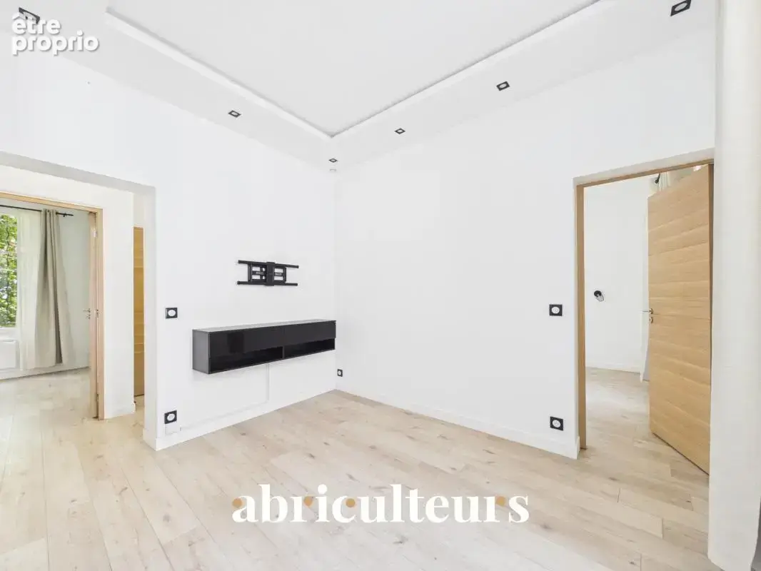 Appartement à COLOMBES