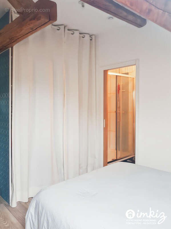 Appartement à NEUVILLE-SUR-OISE