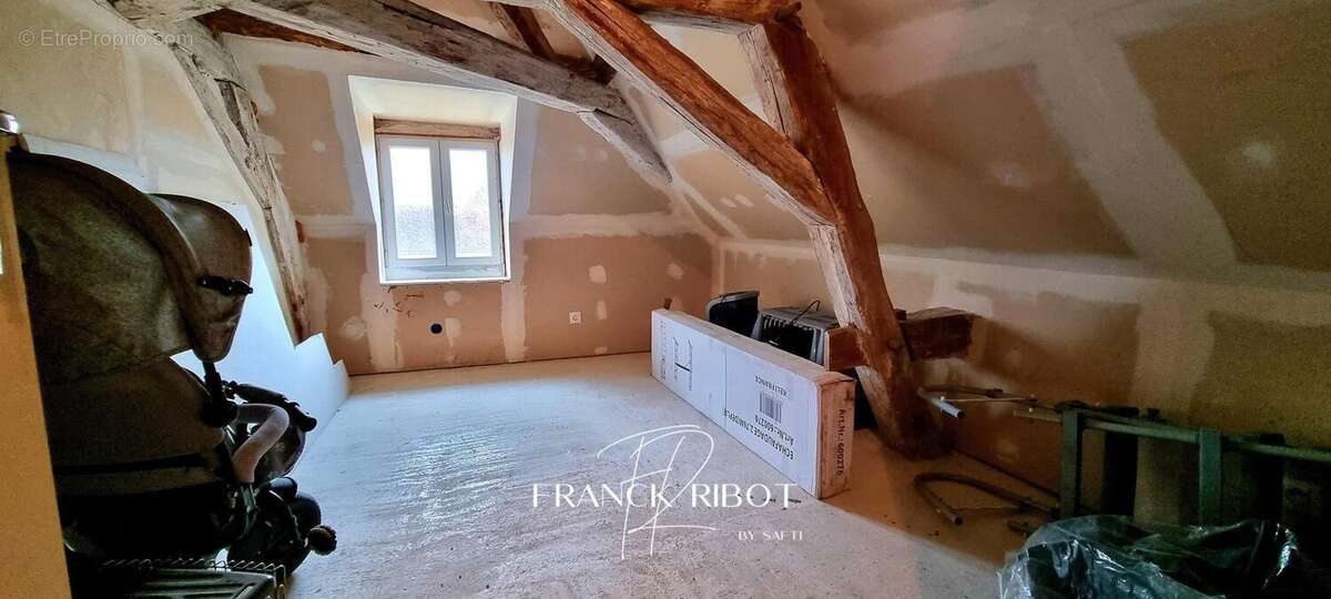 Photo 8 - Maison à AVALLON