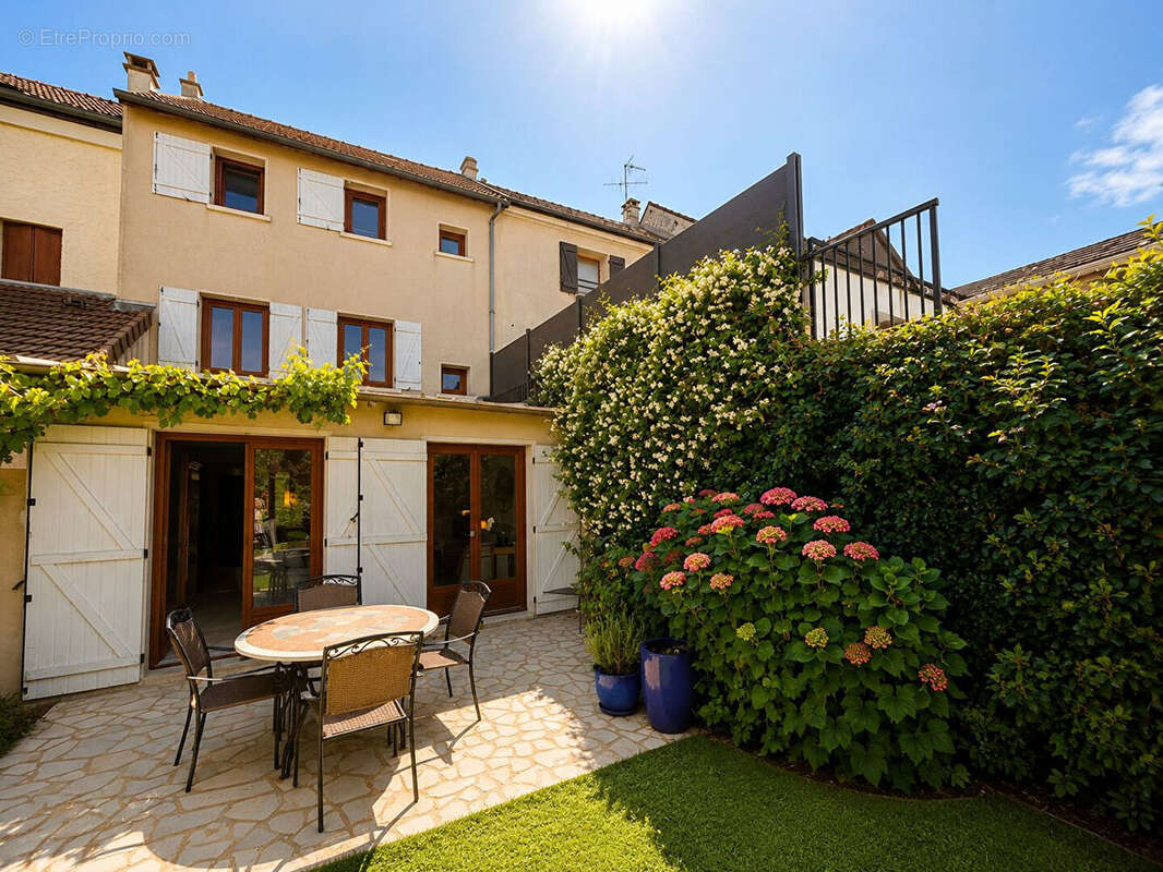 Maison en coeur de ville - photo 13