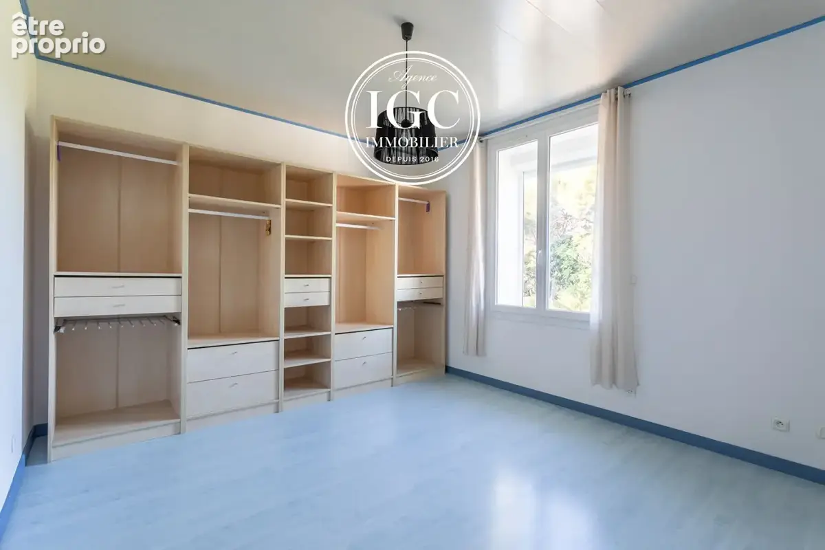 Maison T4 - 152 m² - Parcelle de 634 m² - CHATEAUNEUF LES MARTIGUES - photo 14