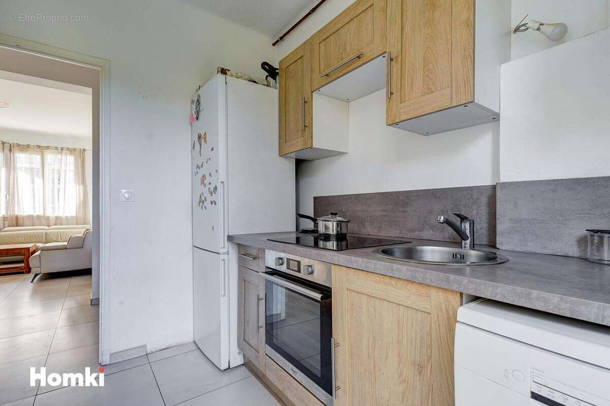 Appartement à MARSEILLE-8E