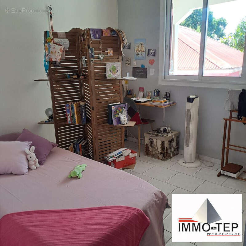 Maison à BASSE-TERRE